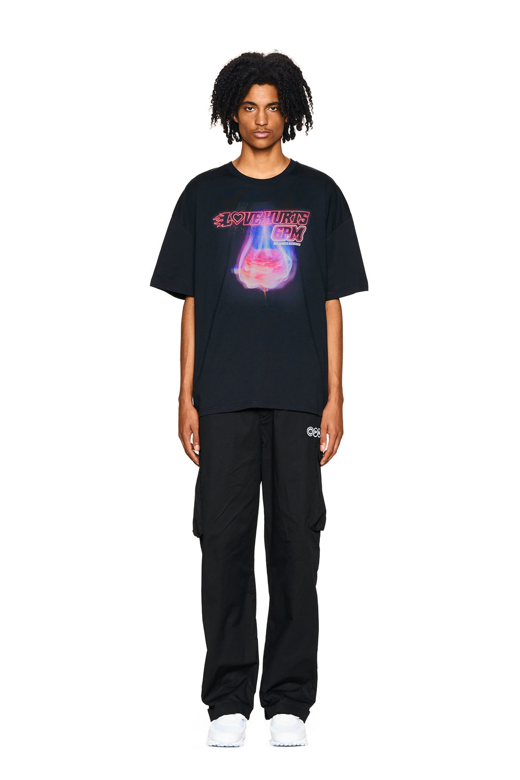 LOVE HURTS T-SHIRT SCHWARZ