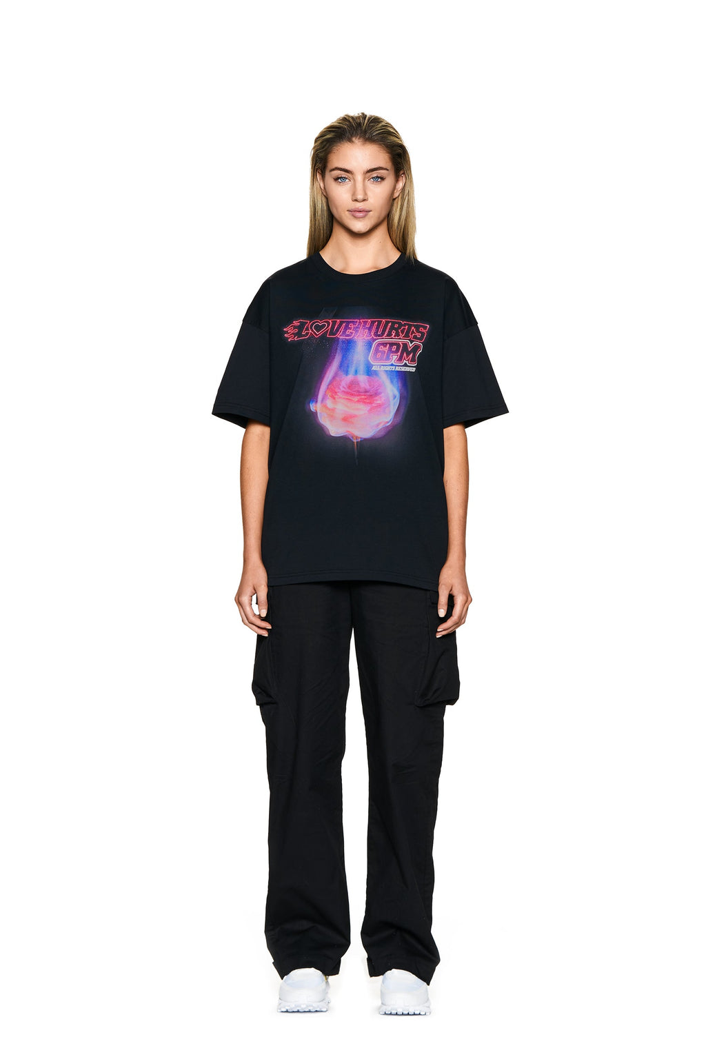 LOVE HURTS T-SHIRT SCHWARZ