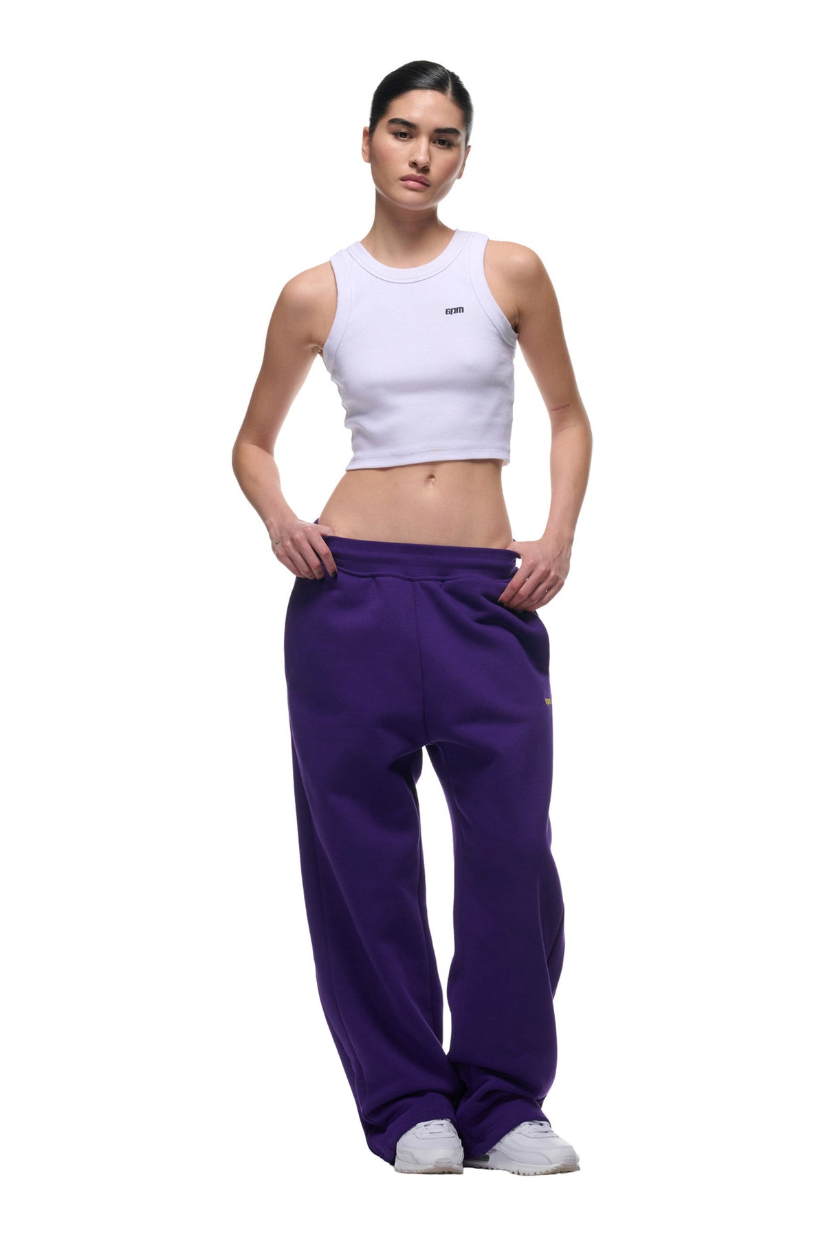 JOGGER MIT OFFENEM BEIN CYBER PURPLE
